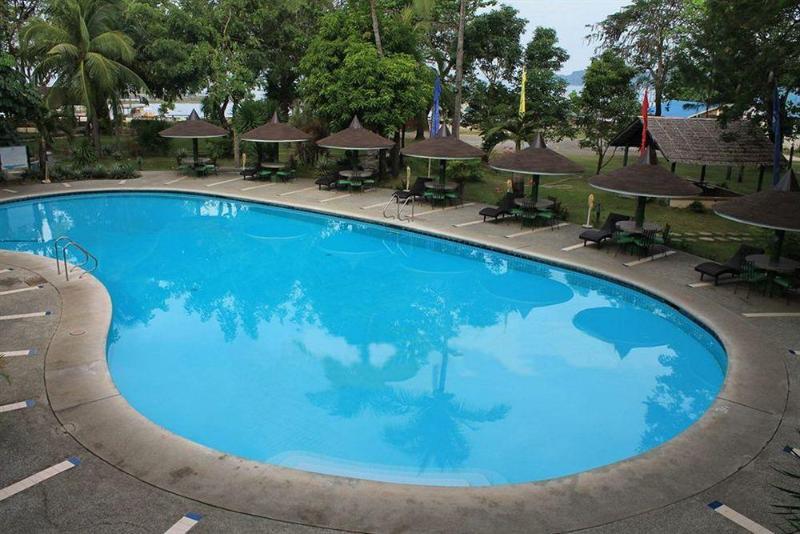 Batangas Matabungkay Beach Hotel מראה חיצוני תמונה