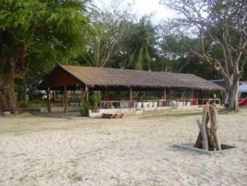 Batangas Matabungkay Beach Hotel מראה חיצוני תמונה